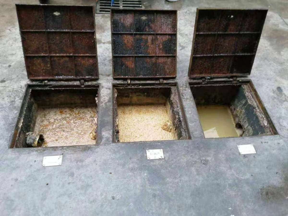 郑场镇清理隔油池-污水池清掏