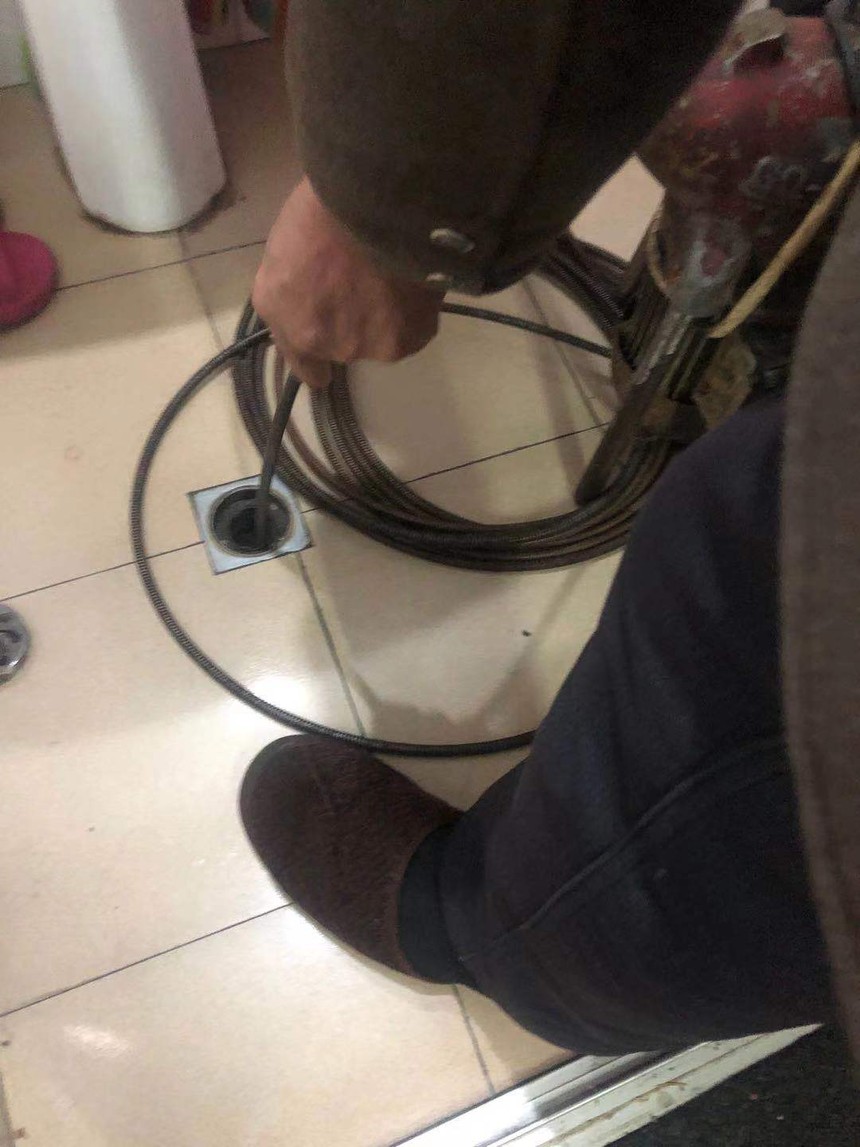 郑场镇管道疏通，疏通下水道